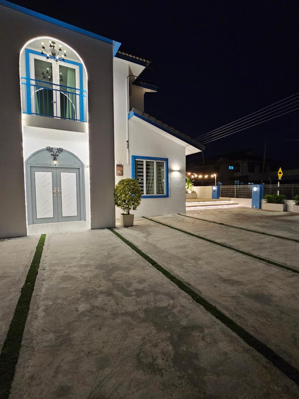 Property building, Night