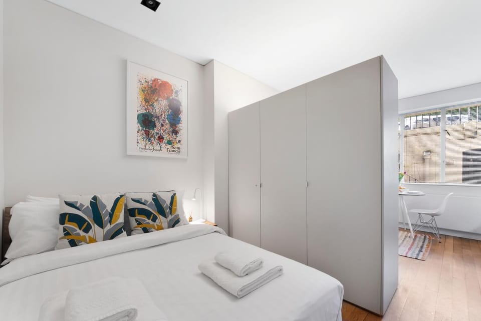 Bed, Bedroom, wardrobe