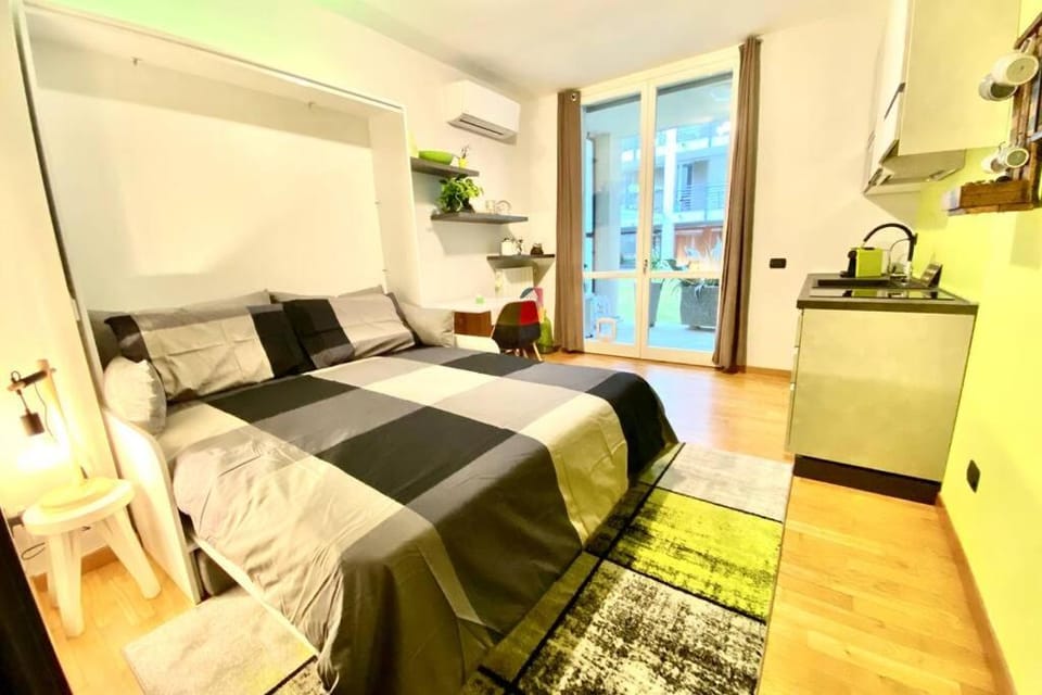 Spa Tiny Love Apartment close to Milan-Como-Malpensa Apartment in Saronno