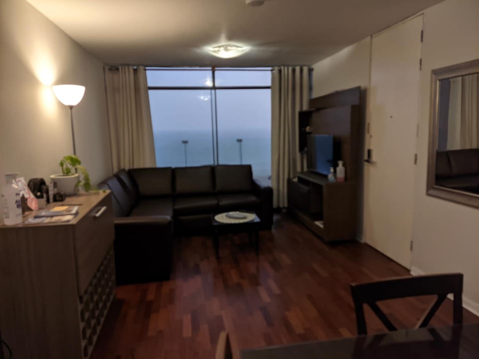 Communal lounge/ TV room, TV and multimedia, Living room, Seating area, Sea view