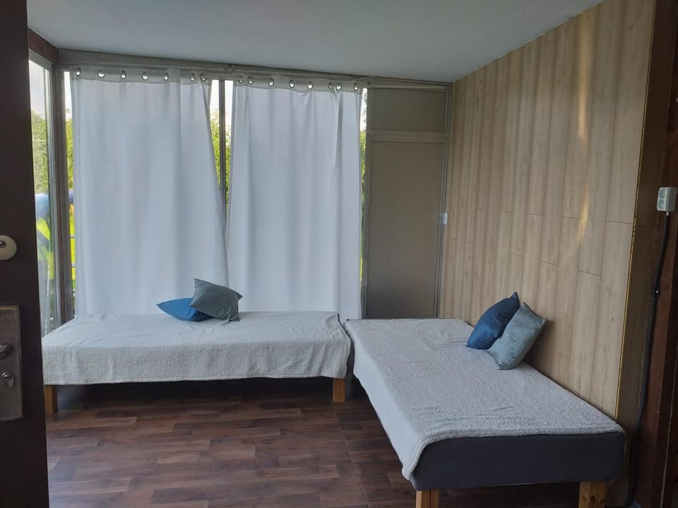 Bed, Living room, Photo of the whole room