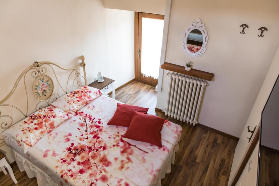 La casa torre di Marcello House in Tuscany