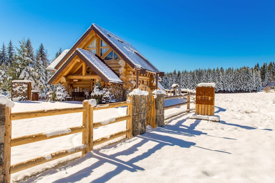 KRALJICA ŠUME - Divjake Log Home Chalet in Primorje-Gorski Kotar County
