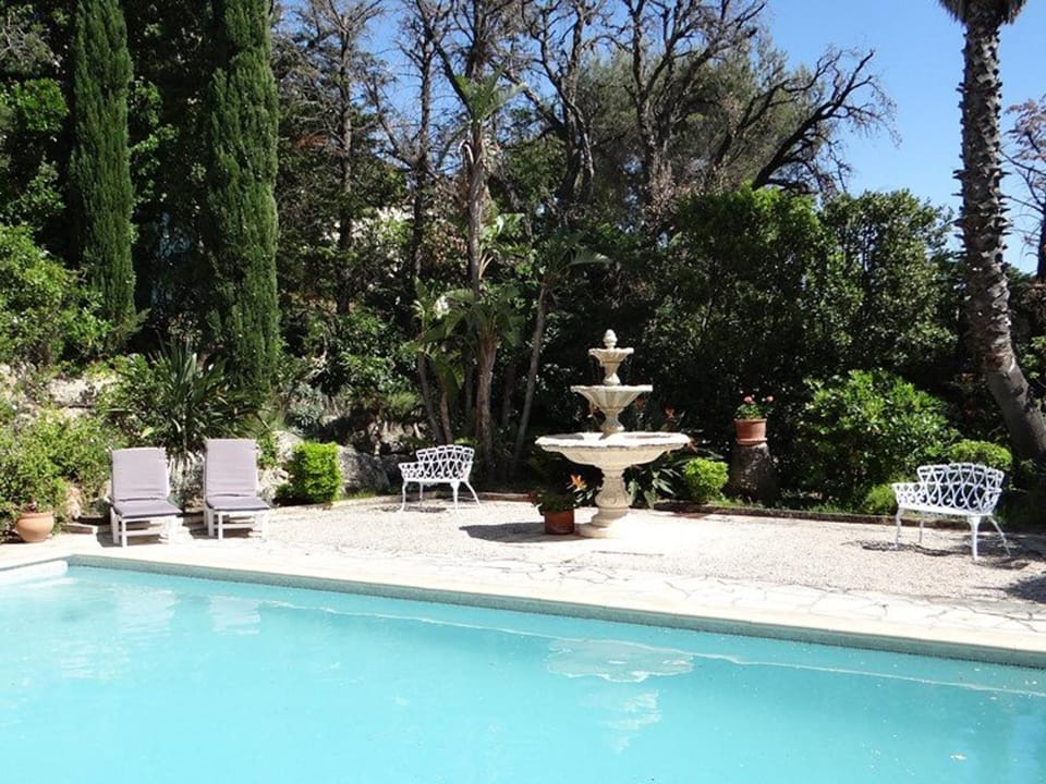 Villa 4 chambres avec piscine et terrasses - FR-1-100-239 Villa in Cavalaire-sur-Mer