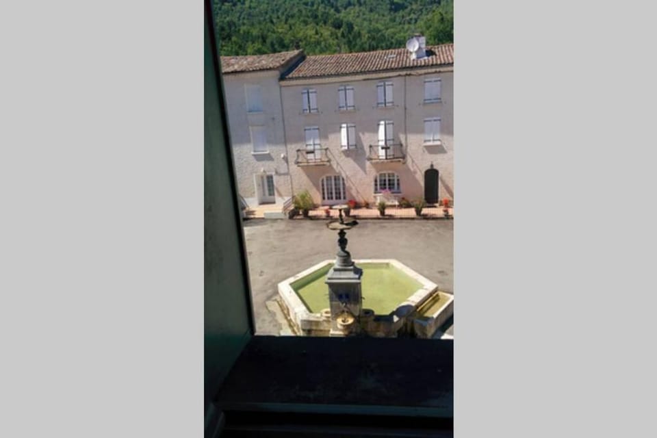 Maison de village pour Débrancher House in Occitanie