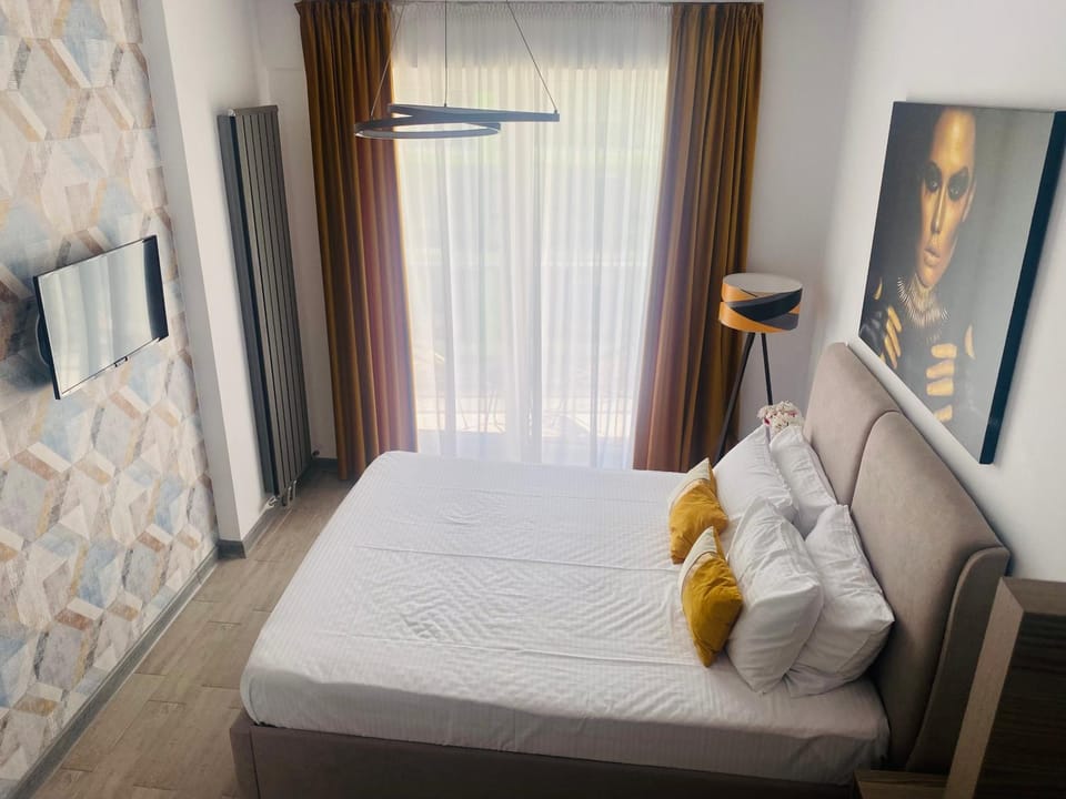 LUXURY KLN BY ALEZZI Mamaia Nord Apartment in Constanța County