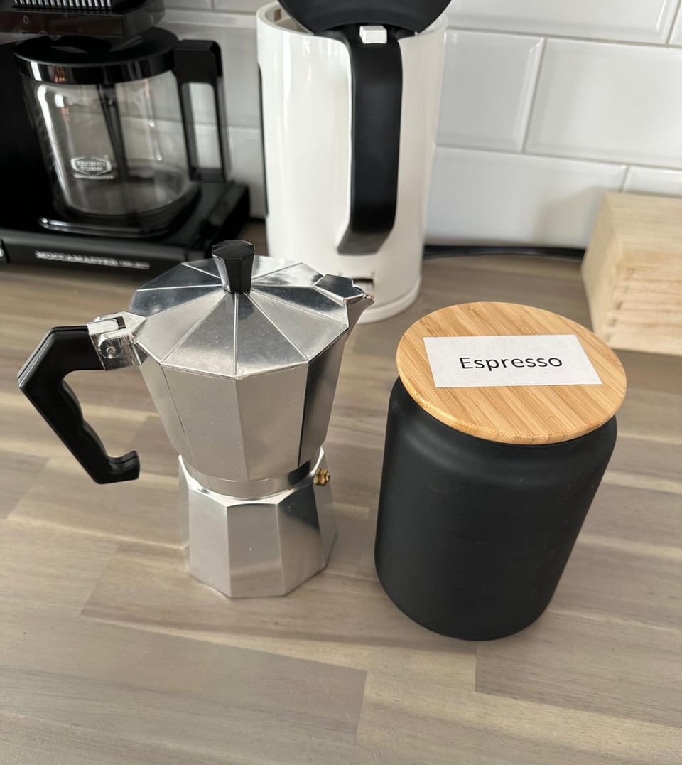 Coffee/tea facilities