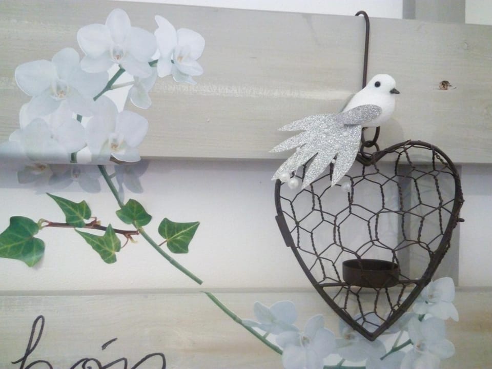 Decorative detail