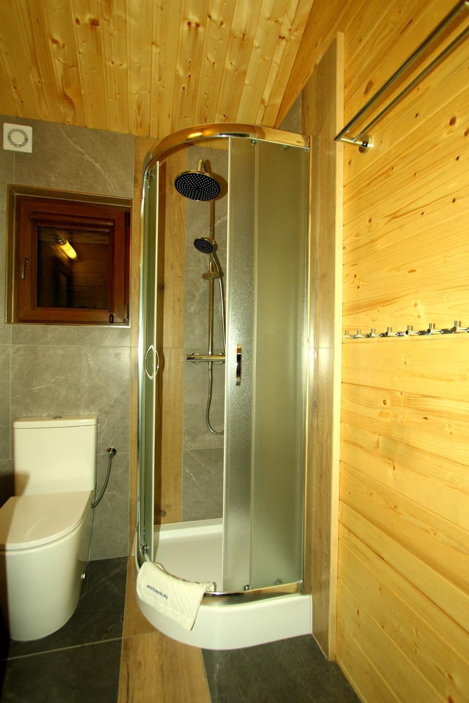 Shower, Bathroom, heating