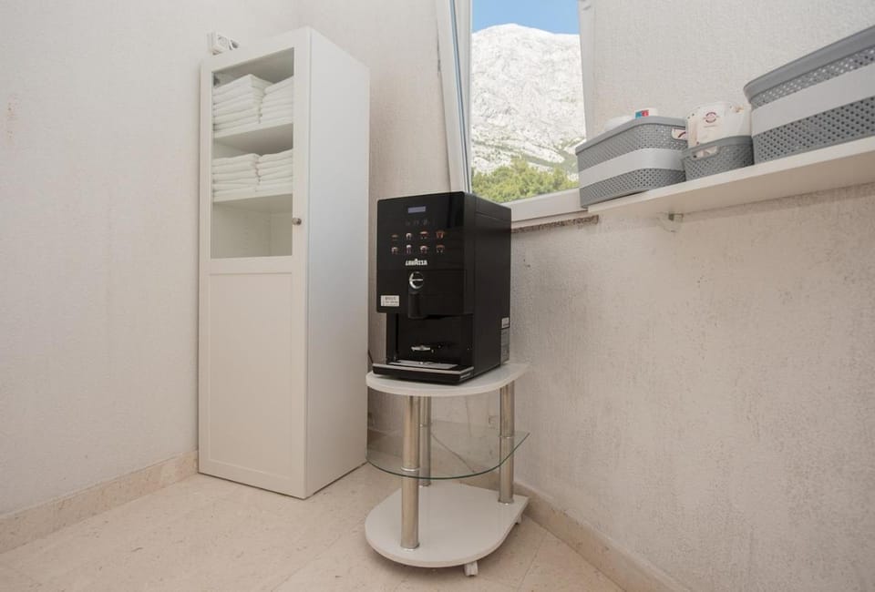 House Santro Apartment in Baška Voda