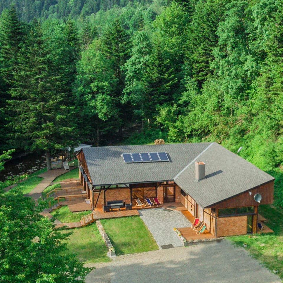 Novosiele Lifestyle Apartments - nad górską rzeką - Strefa relaksu sauna jacuzzi - Bieszczady Apartment hotel in Slovakia