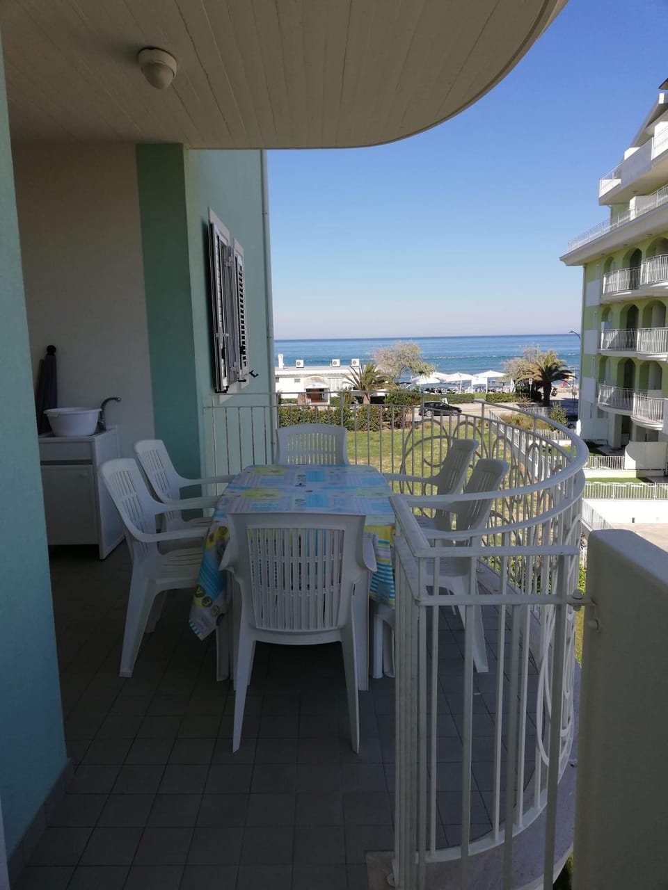 Patio, Day, Summer, Balcony/Terrace, On site, Sea view, Time of day