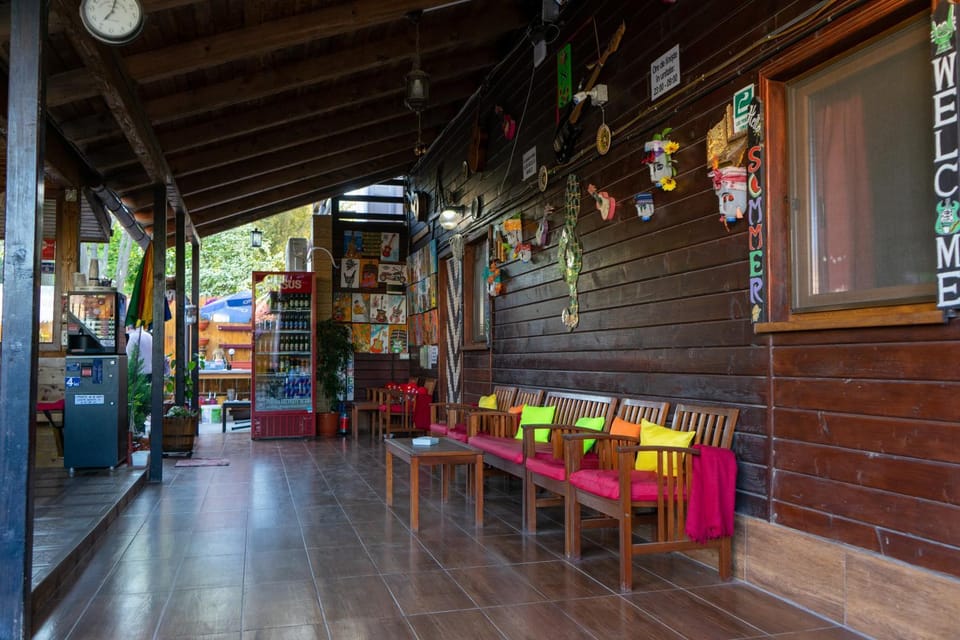 Lobby or reception, Seating area
