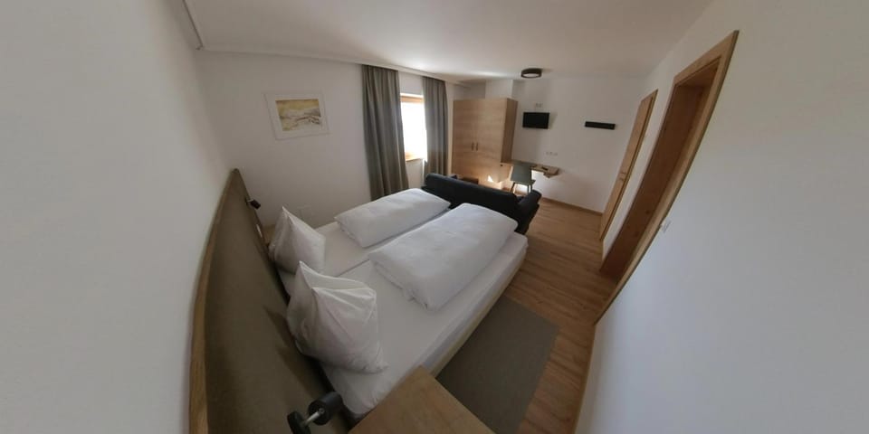 Haus Anna B&B Bed and Breakfast in Trentino-South Tyrol