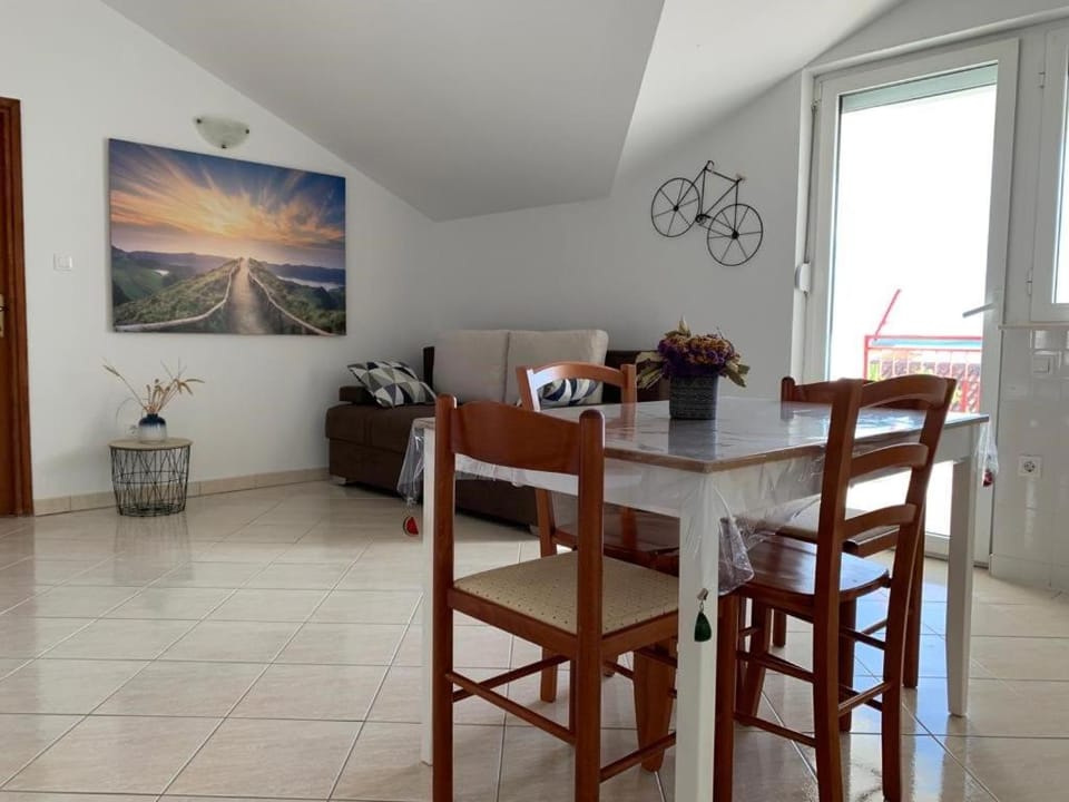 Francis Appartements Apartment in Šibenik-Knin County, Croatia