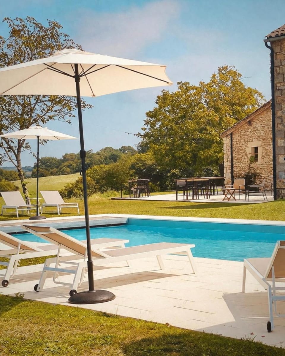 Domaine de Cazal - Gîte 4 pers avec piscine - Nature & calme près de Sarlat House in Occitanie