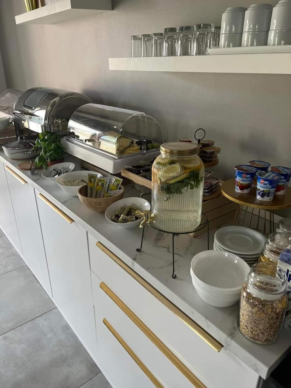 Buffet breakfast