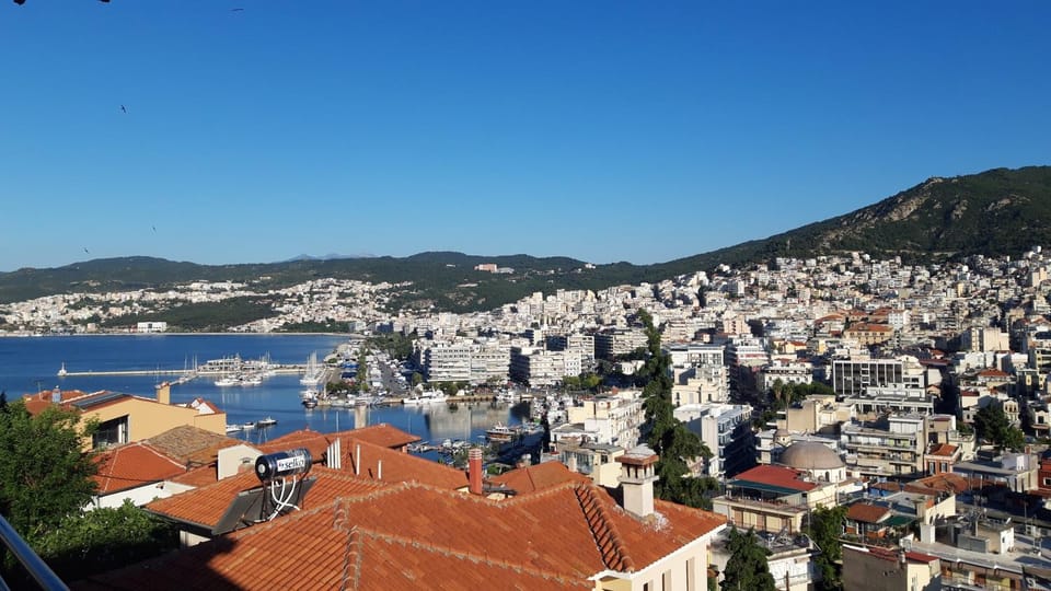 City view, Mountain view, Sea view
