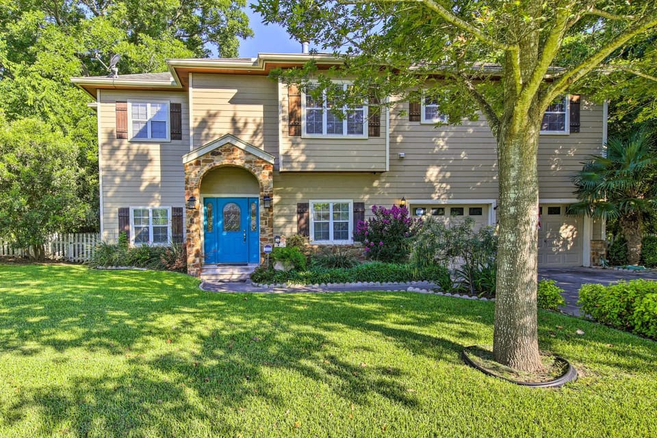 Private Dock! Family Retreat on Guadalupe River House in Seguin