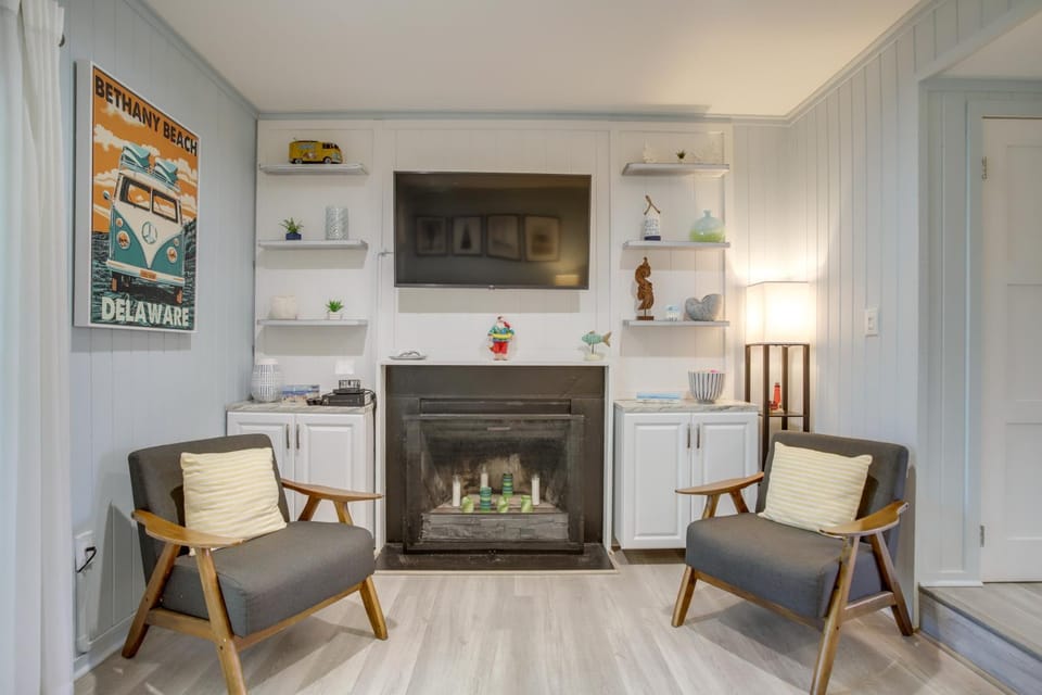 Walk/Bike to Shore! Bethany Beach Haven w/ Pool House in Bethany Beach
