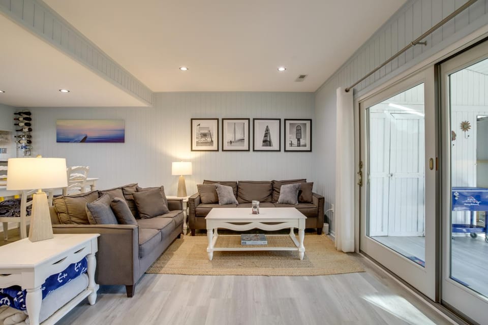 Walk/Bike to Shore! Bethany Beach Haven w/ Pool House in Bethany Beach