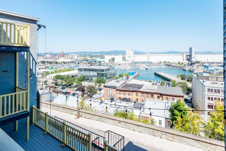 North House - Manoir des Remparts- Renovated 3 Bedroom Oasis Apartment in Quebec City