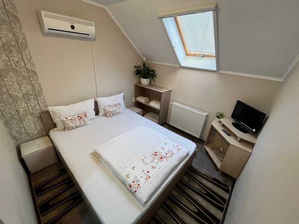 Matyas Vendeghaz Bed and Breakfast in Romania