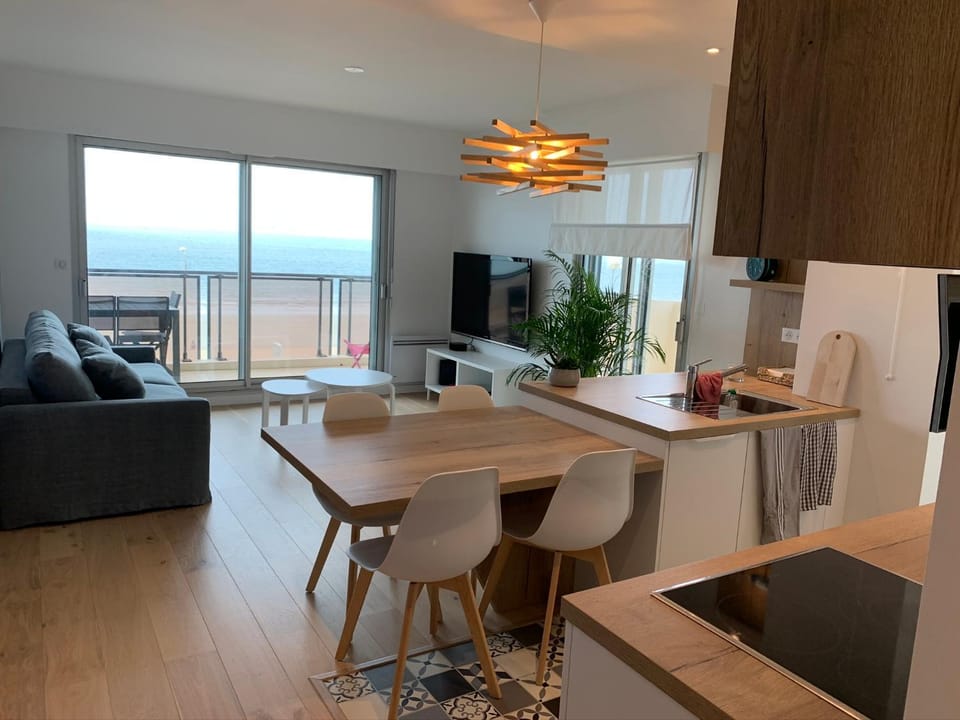 La Baule Family Apartment in La Baule-Escoublac