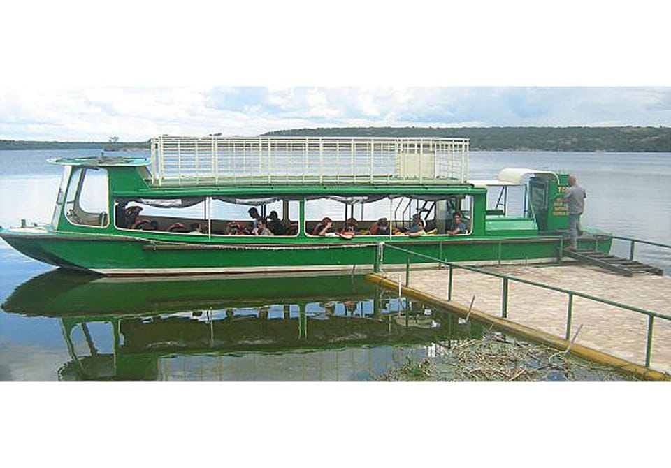 Activities, Activities, View (from property/room), Animals, Animals, Lake view, Landmark view, Entertainment, Entertainment