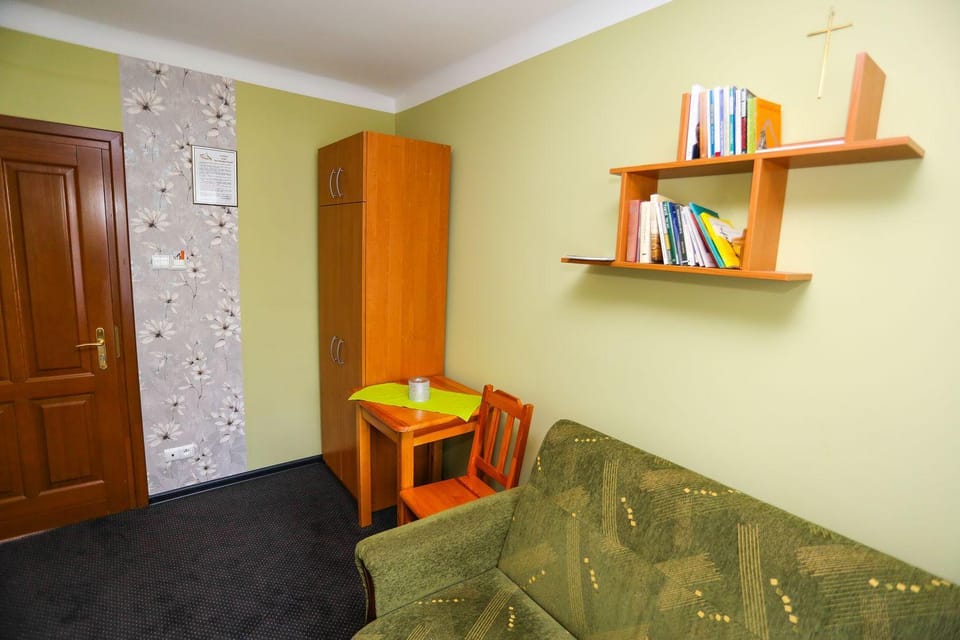 Seating area, Family