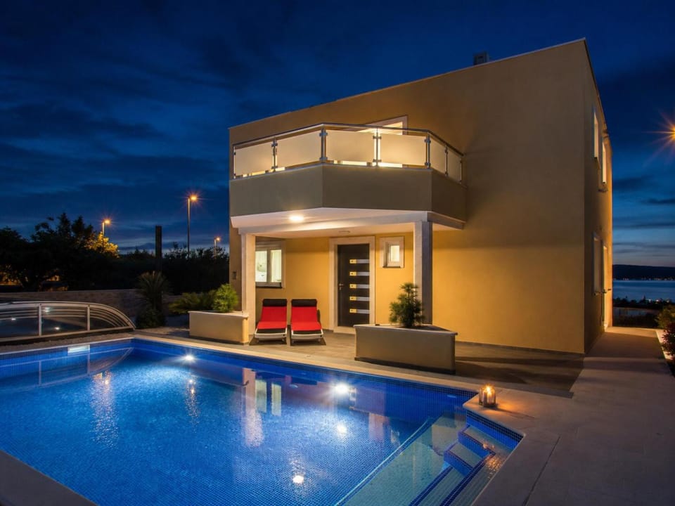 Property building, Night, Pool view, Swimming pool
