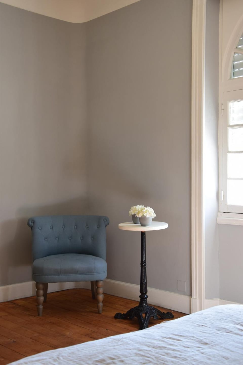 Photo of the whole room, Decorative detail, Bedroom