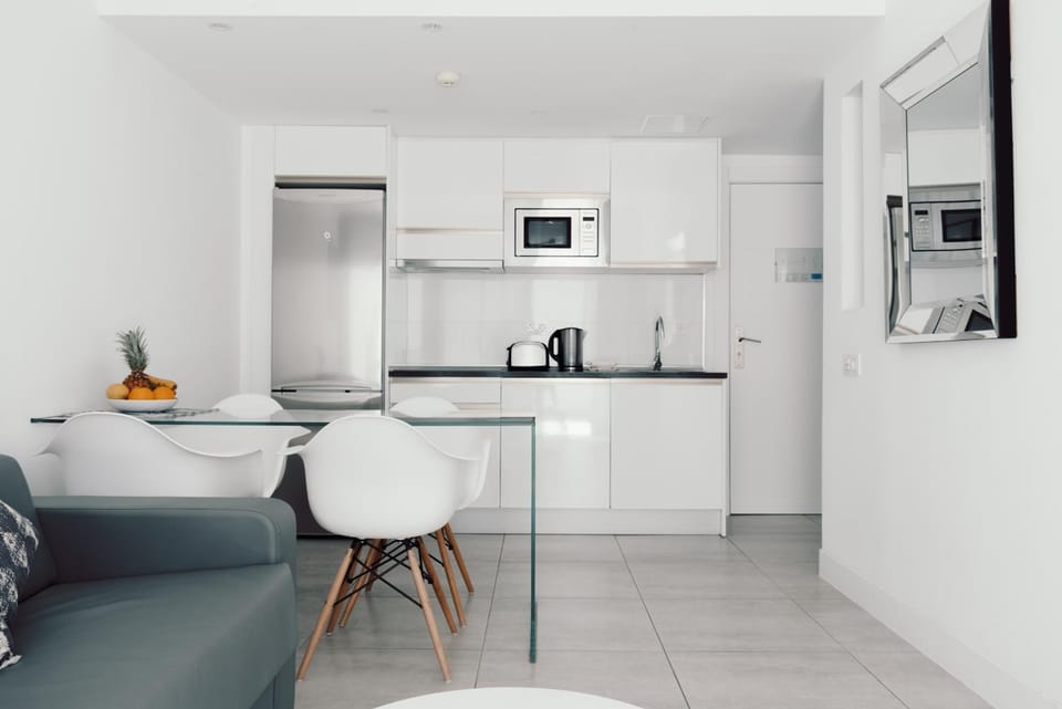 Kitchen or kitchenette, Living room, Dining area