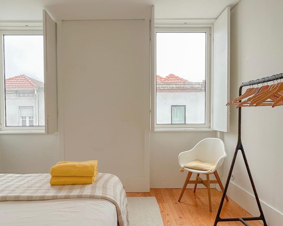 Guest House Arca de Água Hostel in Porto