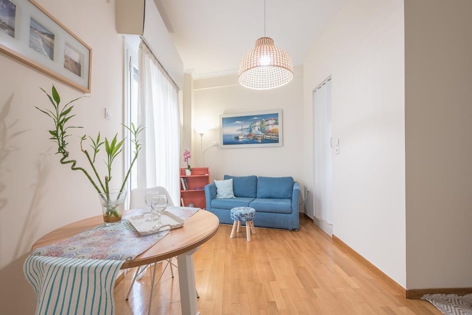Paris & Helen Apartment in Athens