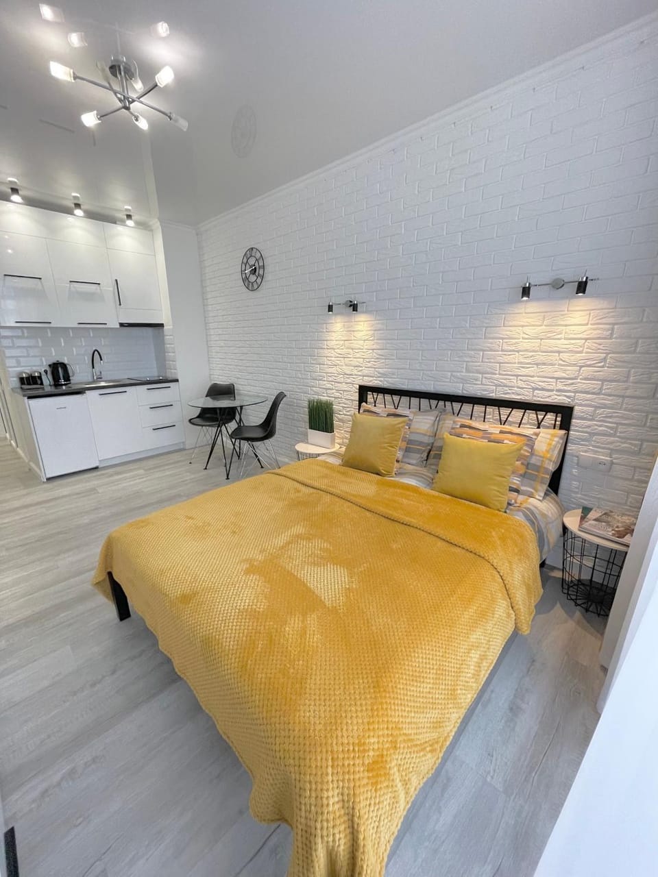 Apartment Studio New York 45 Apartment in Ukraine