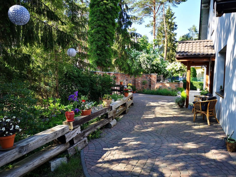 Property building, Garden, Garden view