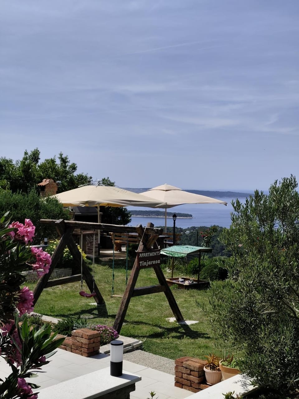 Apartments Tinjarosa Apartment in Lika-Senj County