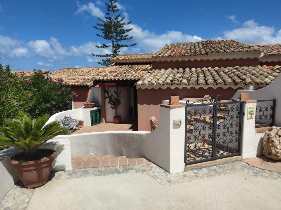 Dimora l 'Ulivo Villa in Calabria