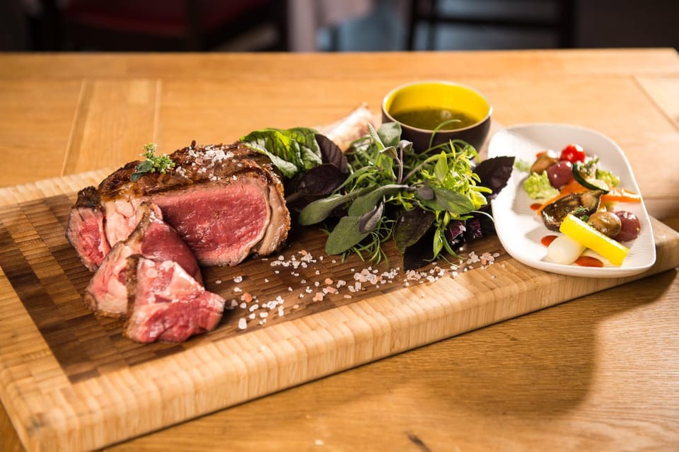 Restaurant/places to eat, Buffet breakfast