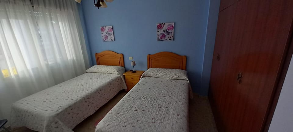 2º D - Piso vacaciones y Fines de Semana Apartment in O Salnés