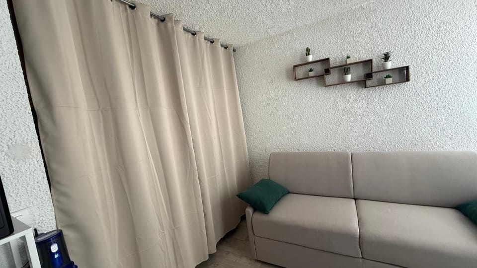 Studio 4 à 5 personnes Saint Jean Montclar Apartment in Provence-Alpes-Côte d'Azur
