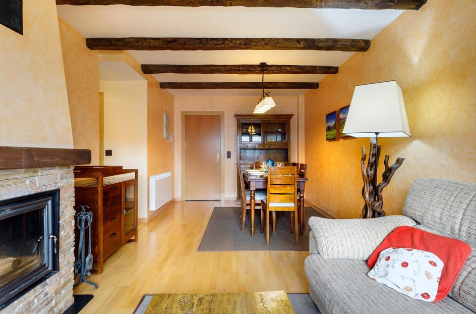 Peña Sabocos, apartamento turístico Panticosa Apartment in Aragon