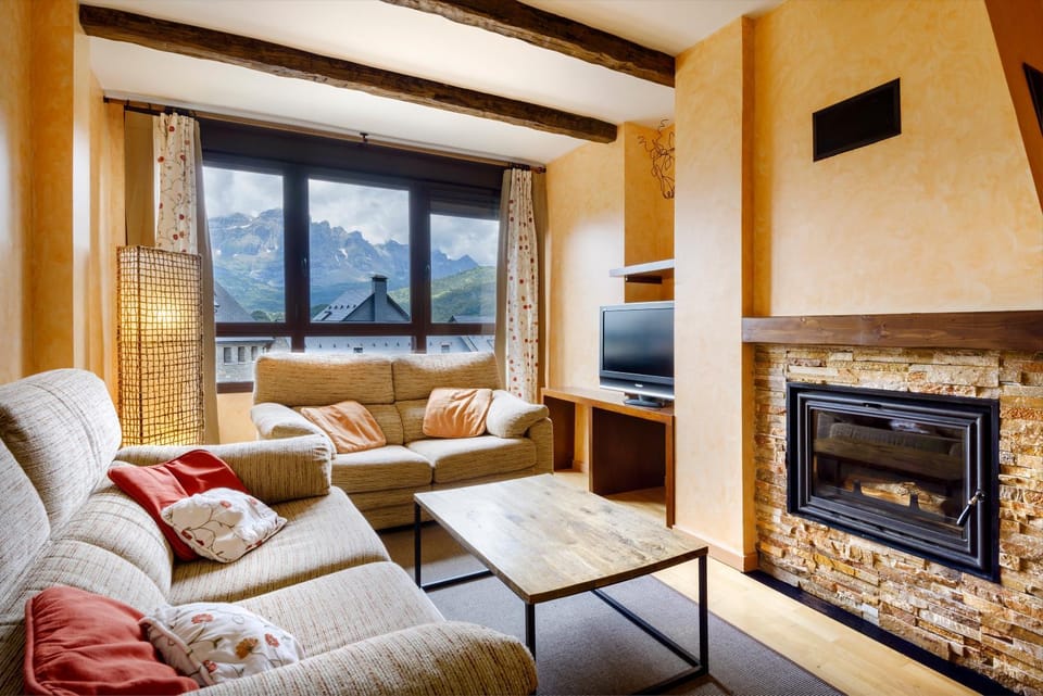 Peña Sabocos, apartamento turístico Panticosa Apartment in Aragon