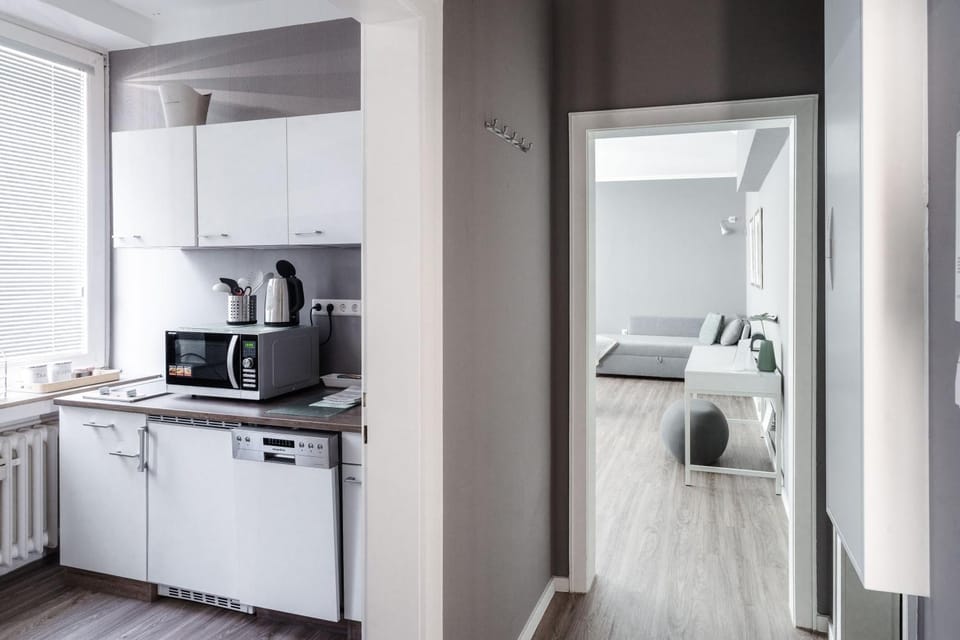 Kitchen or kitchenette, Living room