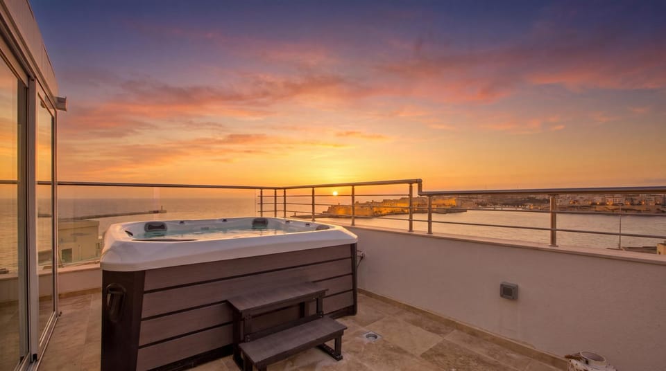 Hot Tub, Hot Tub, Sunrise, Sunset, sunbed, sunbed
