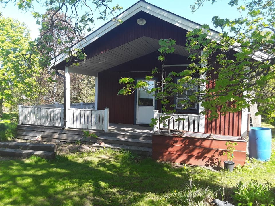 The Cottage Badelunda Villa in Sweden
