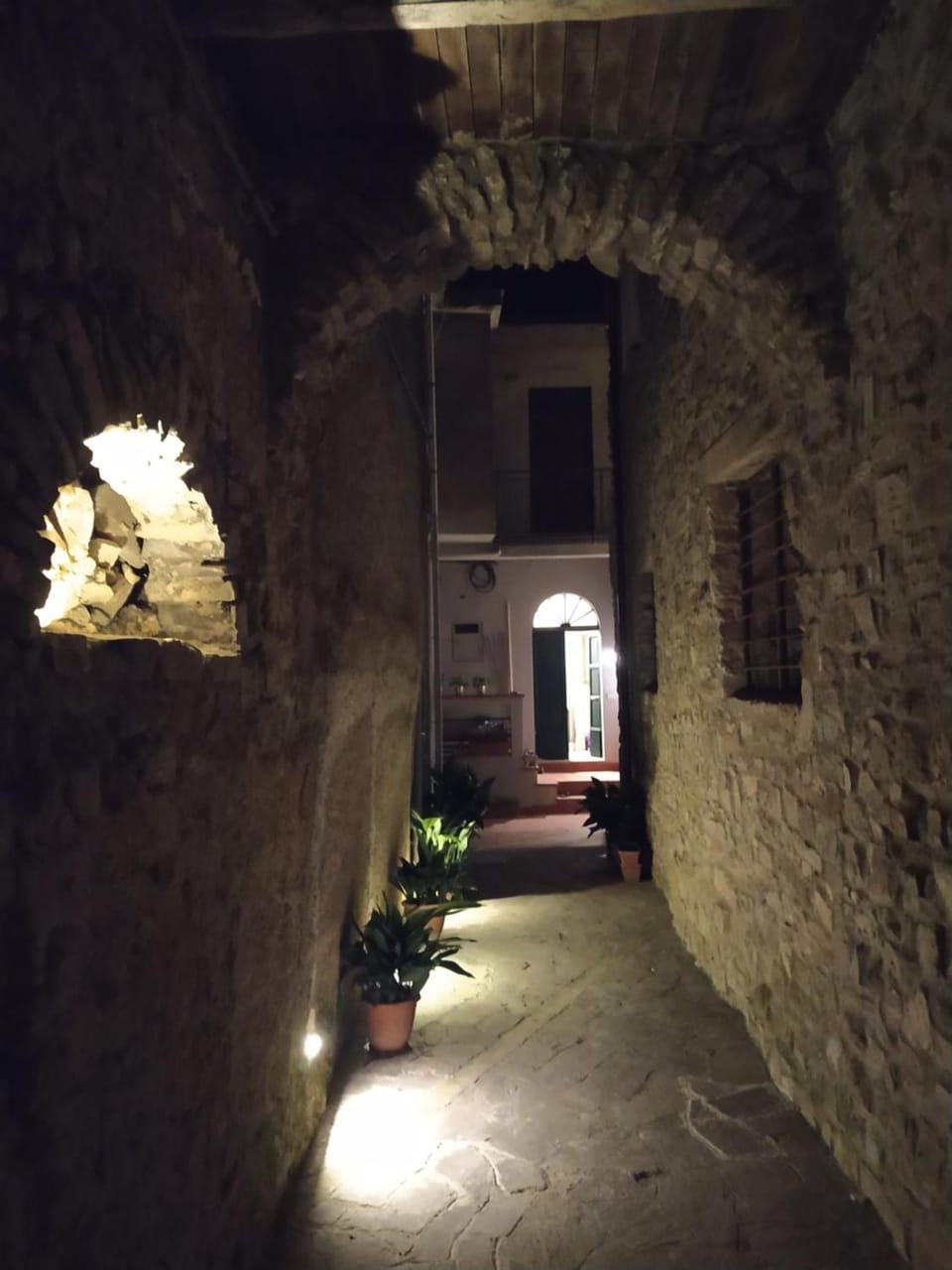 Property building, Internal: Not applicable to any particular room