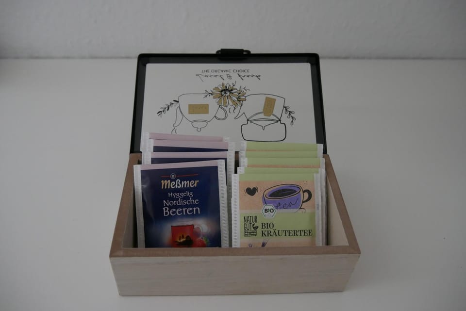 Coffee/tea facilities