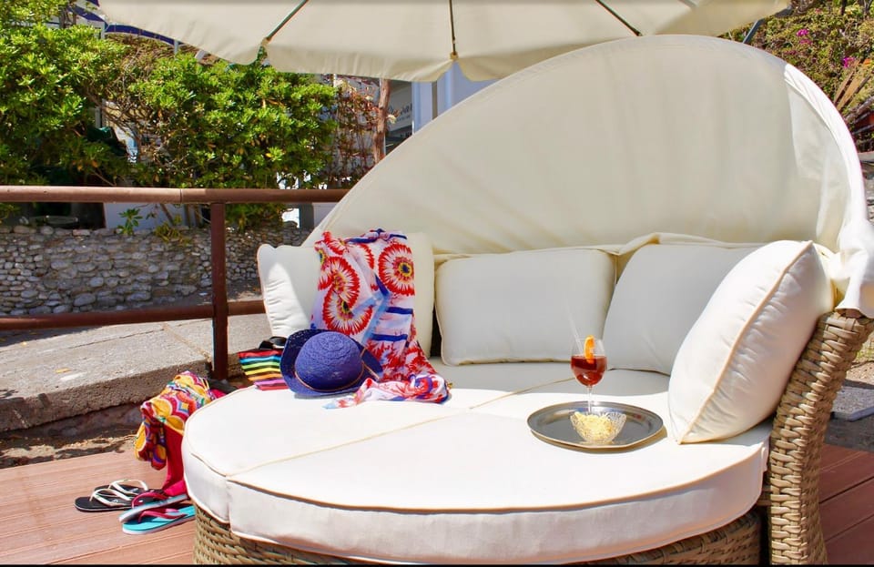 Solarium, Beach